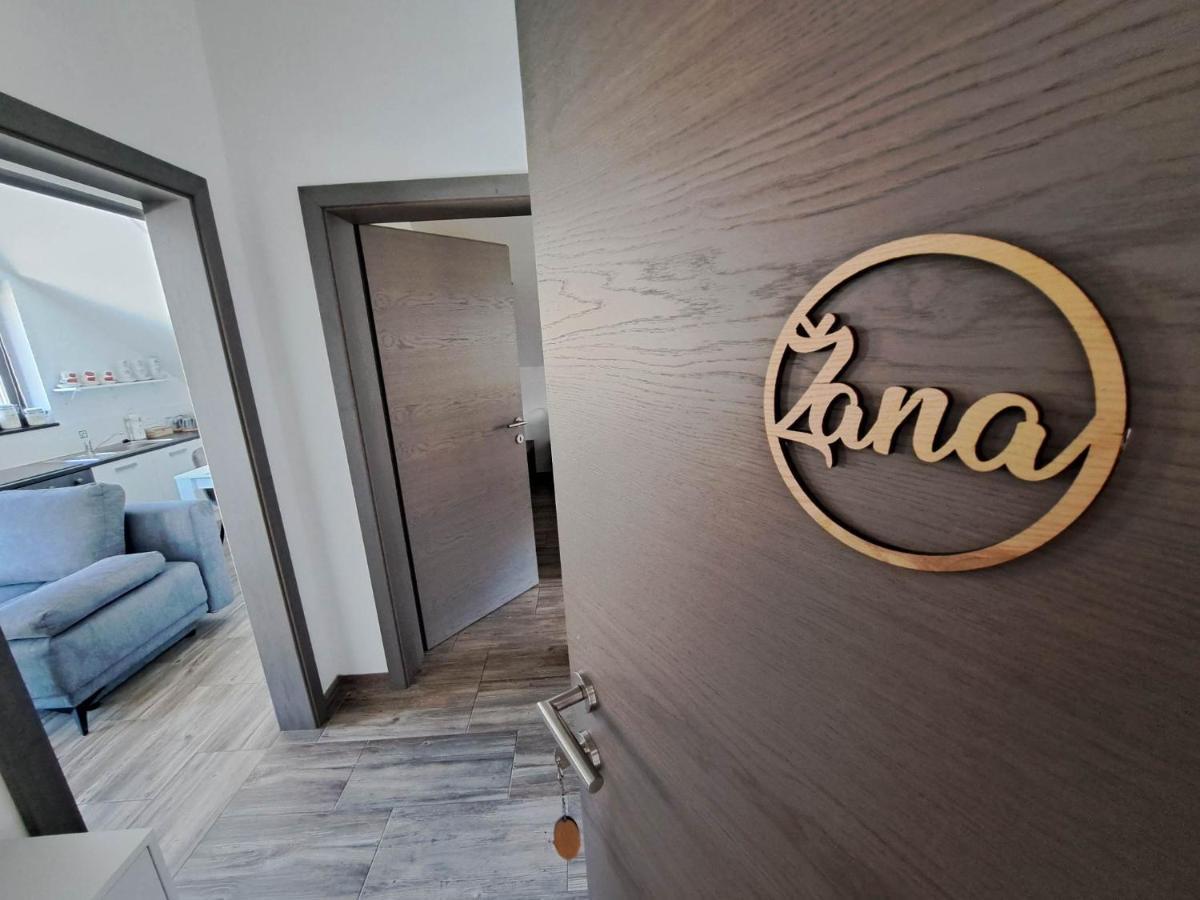 Apartmaji Tisa In Zana Rovte Екстериор снимка